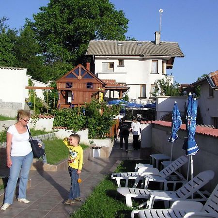 Hotel Aleksievata Kashta Gurgulyat Dış mekan fotoğraf