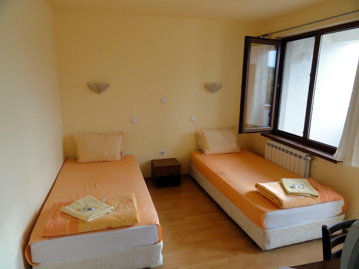 Hotel Aleksievata Kashta Gurgulyat Dış mekan fotoğraf