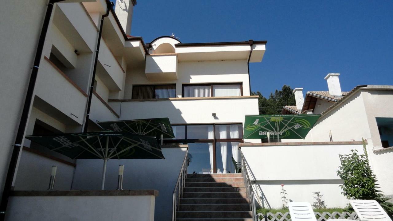 Hotel Aleksievata Kashta Gurgulyat Dış mekan fotoğraf