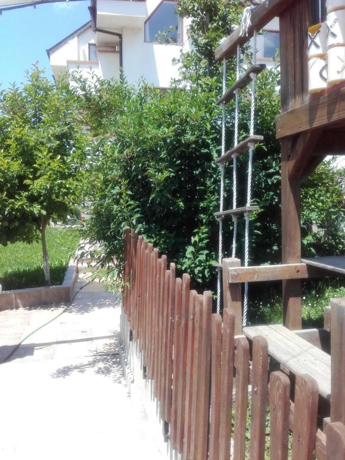 Hotel Aleksievata Kashta Gurgulyat Dış mekan fotoğraf
