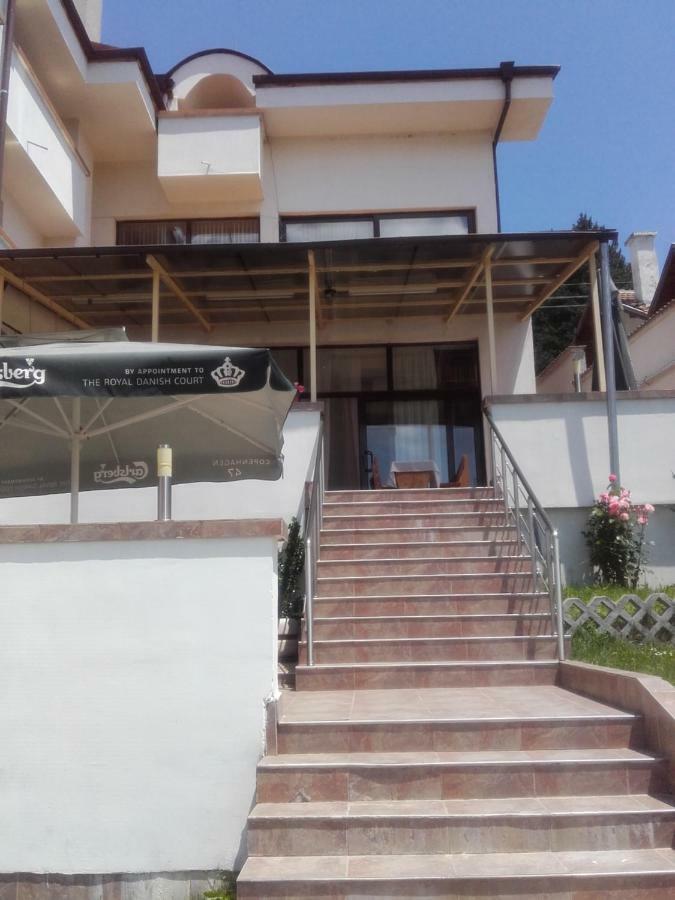 Hotel Aleksievata Kashta Gurgulyat Dış mekan fotoğraf
